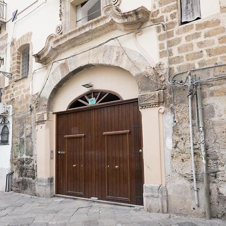 Charming House In The Historic Center Of Palermo Apartment Exterior foto