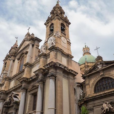 Charming House In The Historic Center Of Palermo Apartment Exterior foto